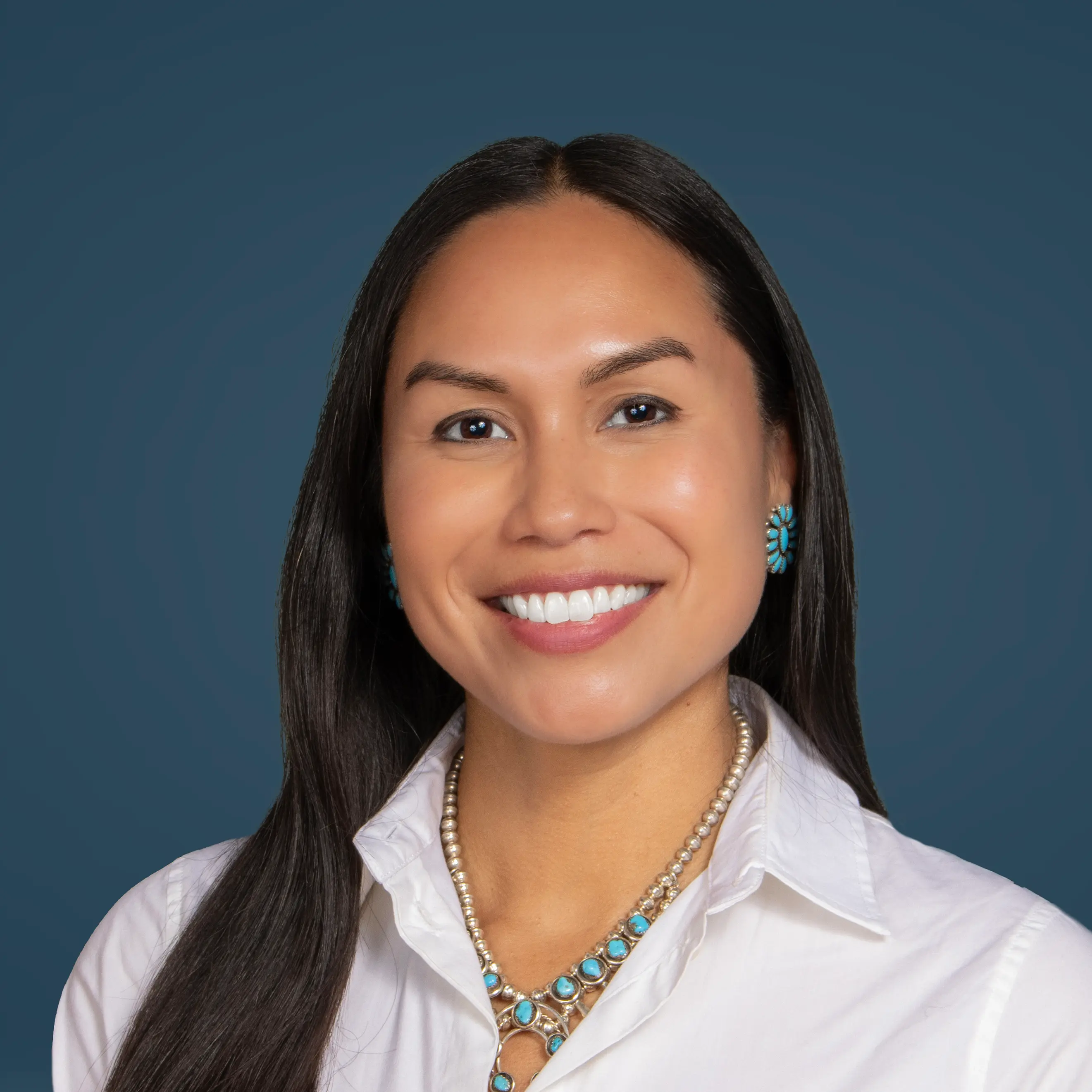 Nizhoni Chow-Garcia headshot