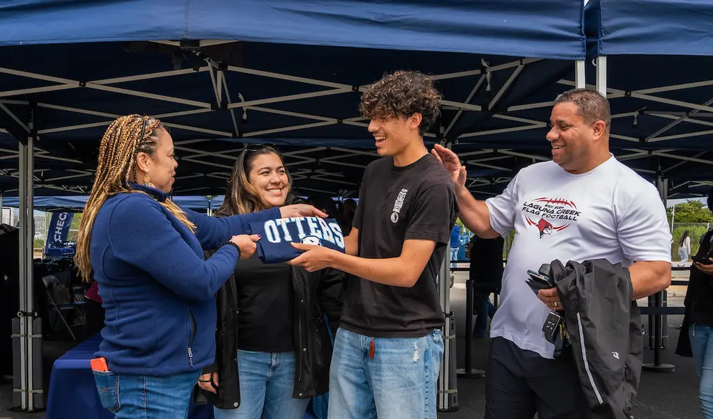CSUMB shines during Admitted Otter Day | California State University ...