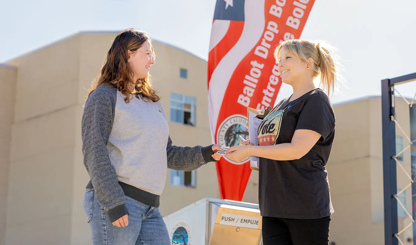 Organizers encourage CSUMB students to vote Nov. 5 | California State ...