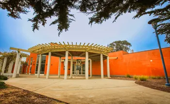 Front of the Alumni and Visitor Center