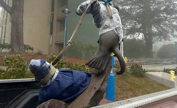 Otter Statue Install Detail