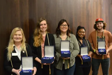 b06JqDpSQ2Ci7tLJkjsU_Capstone-and-Diamond-Key-Awards_Spring-2018-073