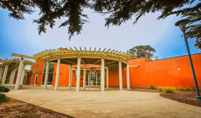 Front of the Alumni and Visitor Center