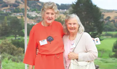2017 Community Woman of Distinction Mary Kay Crockett (left) and 2020 honoree Bertie Bialek Elliott.