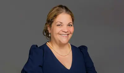 Vanya Quinones headshot