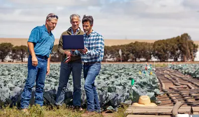 Forrest Melton (right)