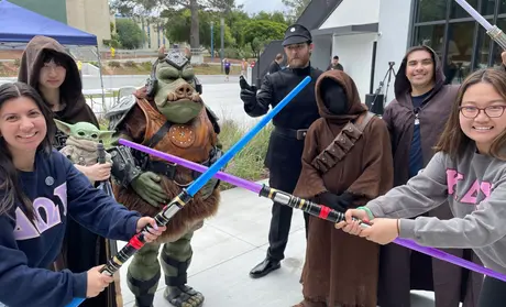 Otter Thursday Star Wars theme