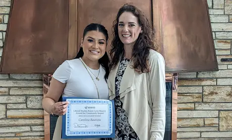 Carolina Bautista (left) and Christina Herzig